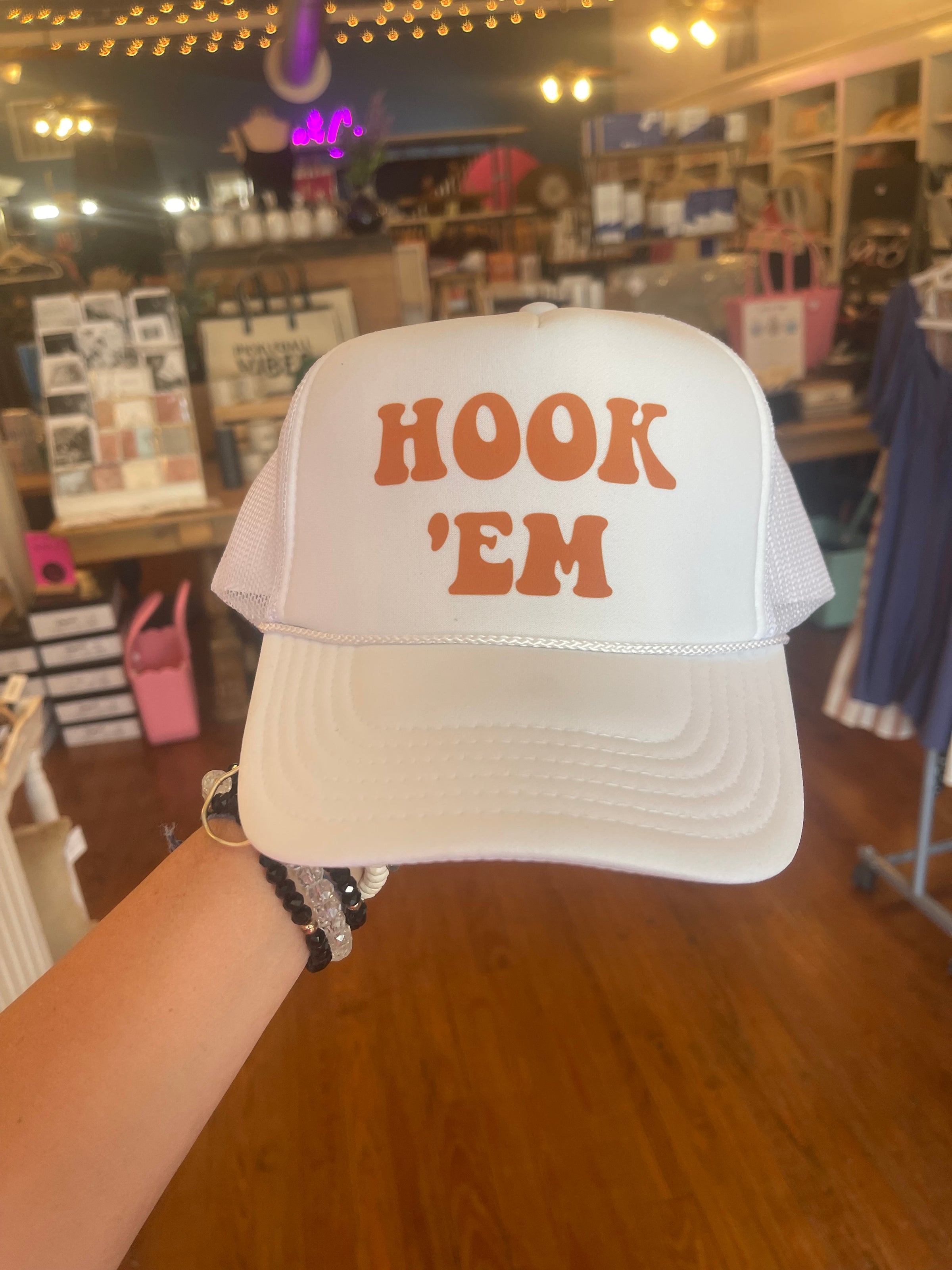 Hook 'Em Trucker