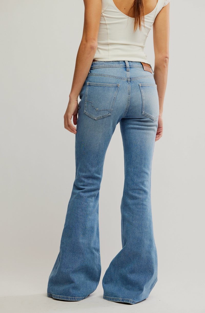Free People - Love Bomb Flare Jean