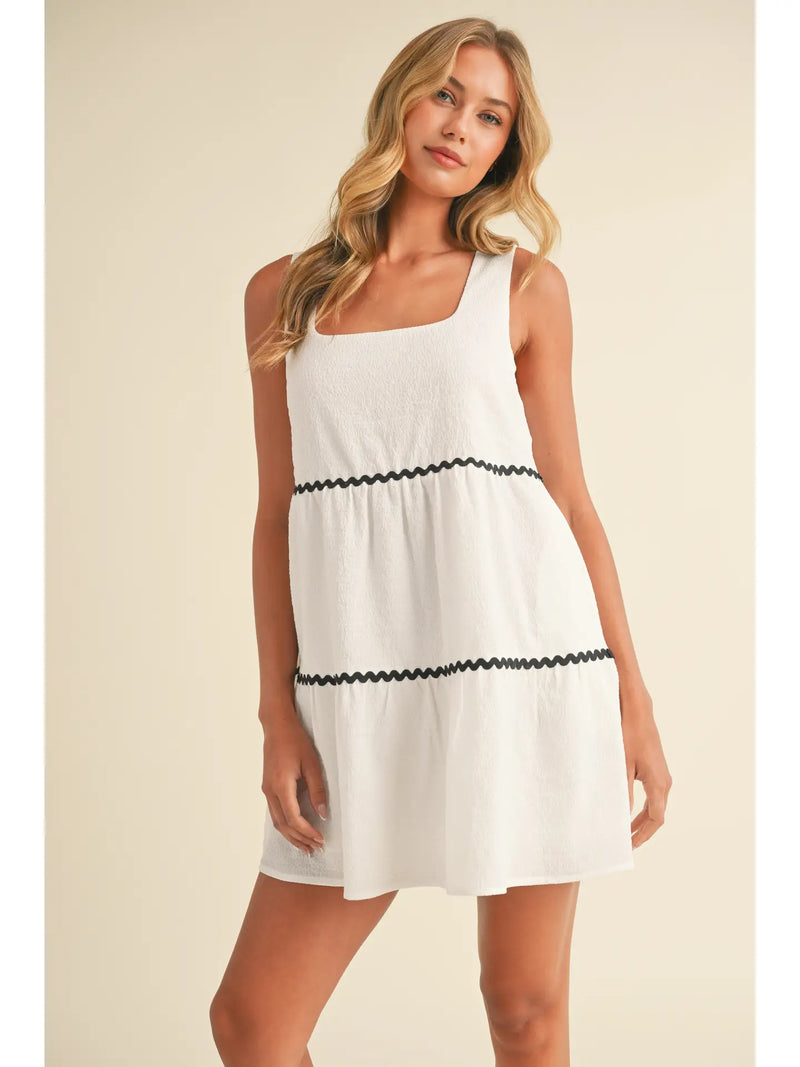 Zoe Zig Zag Trim Dress – Sage and Co