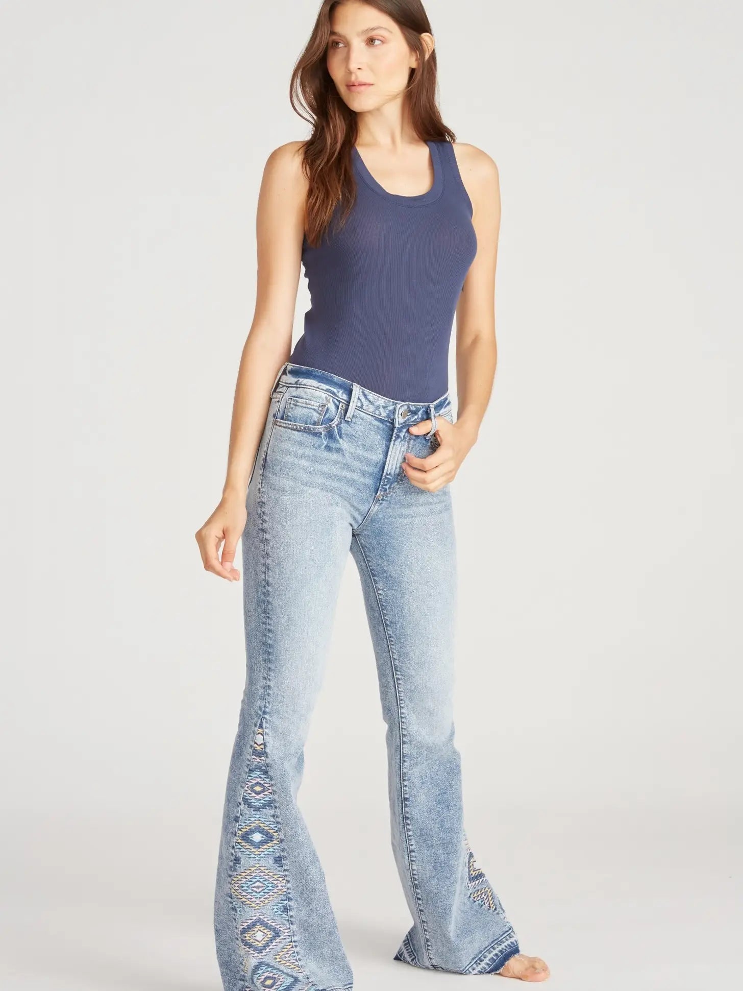 Driftwood Farrah Embroidered Flare – Sage and